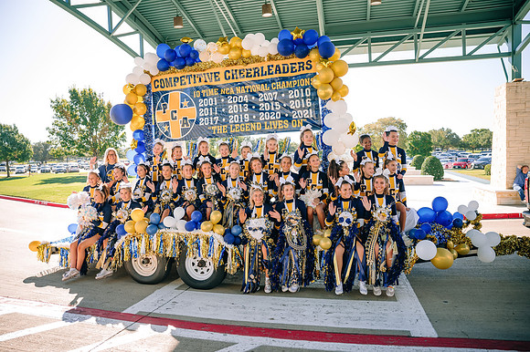 Parade30