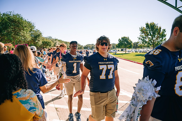 Parade23